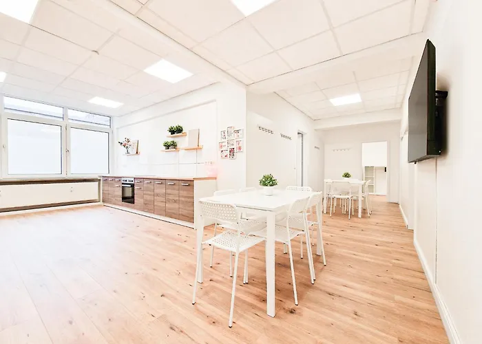 Tolstov - Center With 5 - 10 Min Messe Dus Apartament Düsseldorf