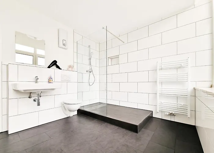 Tolstov - Center With 5 - 10 Min Messe Dus Düsseldorf