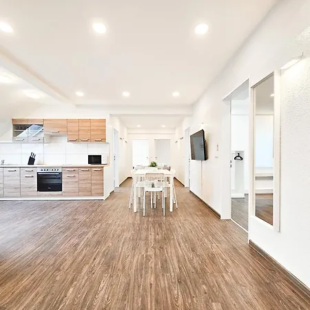 Tolstov - Center With 5 - 10 Min Messe Dus Düsseldorf