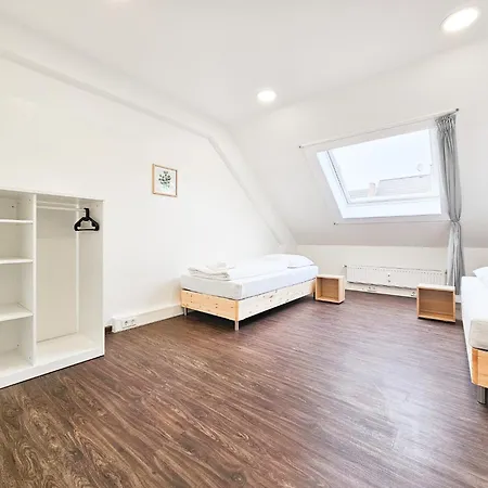 Raj Living - Center With 5 - 10 Min Messe Dus Dusseldorf