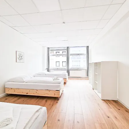 Apartment Raj Living - Center With 5 - 10 Min Messe Dus Dusseldorf