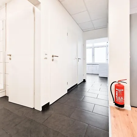 Raj Living - Center With 5 - 10 Min Messe Dus * Dusseldorf