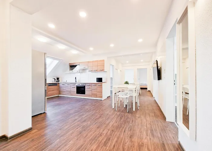 Tolstov - Center With 5 - 10 Min Messe Dus Lejlighed *