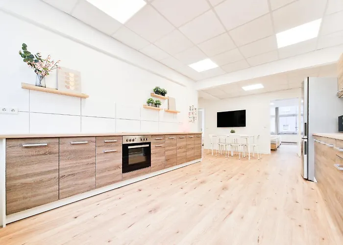 Tolstov - Center With 5 - 10 Min Messe Dus Daire *