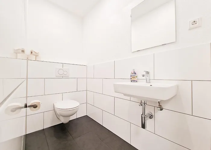 Tolstov - Center With 5 - 10 Min Messe Dus