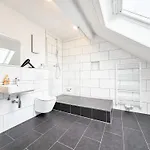 Appartement Tolstov - Center With 5 - 10 Min Messe Dus *