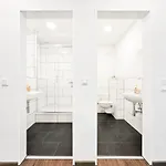 Tolstov - Center With 5 - 10 Min Messe Dus