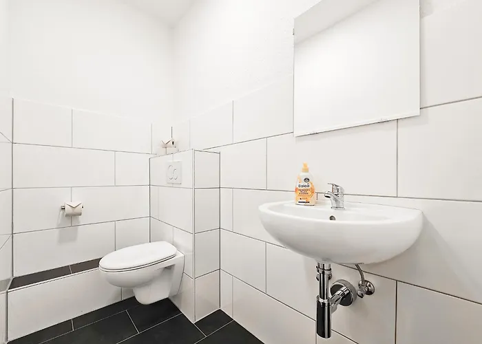 Tolstov - Center With 5 - 10 Min Messe Dus Appartement *