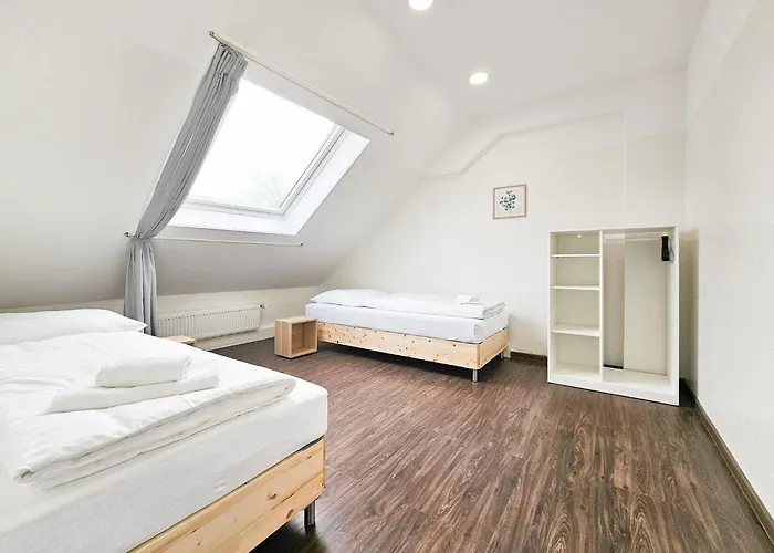 Tolstov - Center With 5 - 10 Min Messe Dus