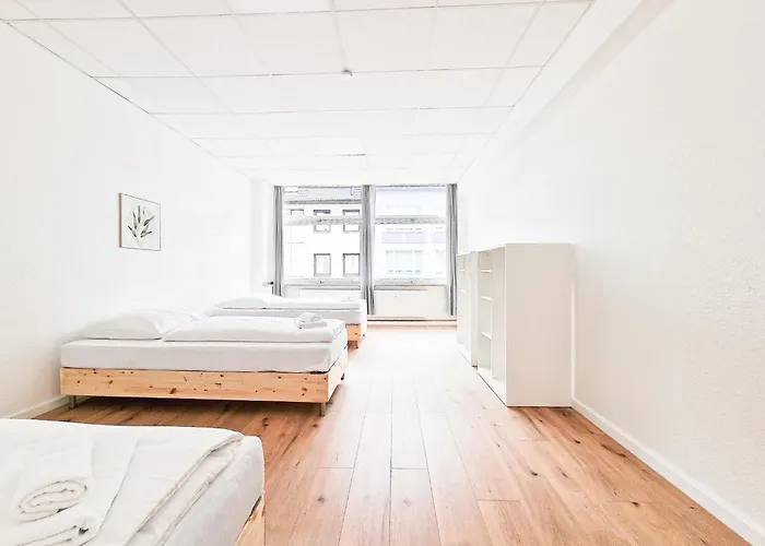 Appartement Tolstov - Center With 5 - 10 Min Messe Dus