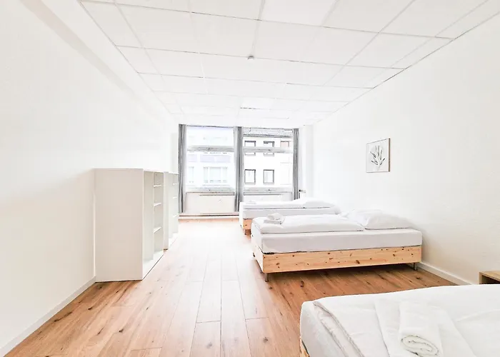 Tolstov - Center With 5 - 10 Min Messe Dus